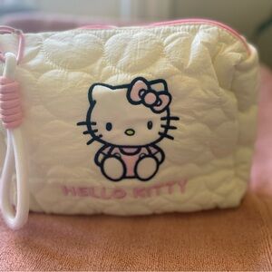 Hello Kitty Brand New Cosmetics Pouch Bag Clutch